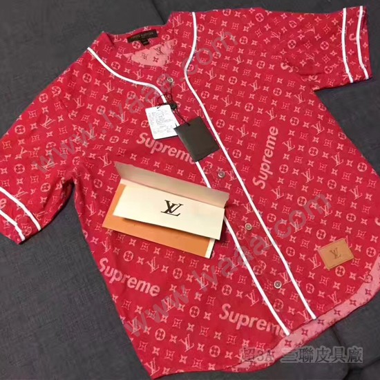 LV衣服-06 官网同步LV&Supreme联名合作款