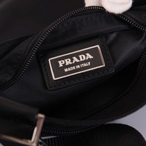 PRADA BT7372-1 新款斜挎包