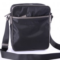 PRADA VA0795 新款單肩斜挎包