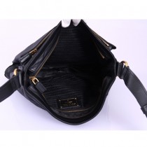 PRADA VA0826 新款單肩斜挎包
