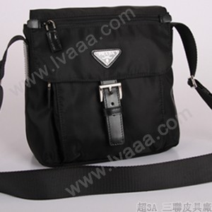 PRADA BT8994-1 新款單肩斜挎包