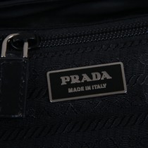 PRADA BT8994-1 新款單肩斜挎包