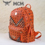 MCM 雙肩包 M字釘-1 男女雙肩背包橙色