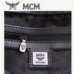 MCM 4釘-1黑色雙肩背包 書包 爆款