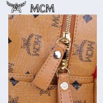 MCM 包包 米字國旗 鉚釘雙肩背包 中號