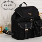 PRADA 0030 新款時尚普拉達女包 雙肩背包 尼龍旅行包休閑書包