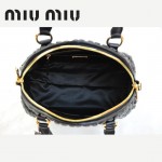 MiuMiu0057-2褶皺羊皮黑色女包手提包