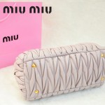 MiuMiu0058-5時尚休閒褶皺淺紫羊皮女包手提包