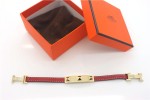 HERMES 00115 愛馬仕朋克鉚釘紅色十字紋金面手鐲手帶