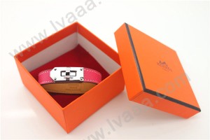 HERMES 00123 愛馬仕經典鎖扣玫紅色十字紋銀扣單圈手帶