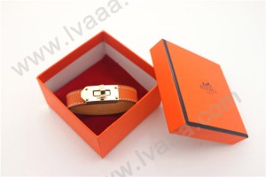 HERMES 00118 愛馬仕經典鎖扣橙色十字紋金扣單圈手帶