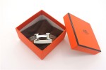 HERMES 00113 愛馬仕朋克鉚釘大象灰十字紋銀面手鐲手帶