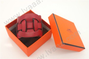 HERMES 00131 愛馬仕紅色平紋手鐲手帶