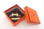 HERMES 00116 愛馬仕朋克鉚釘大象灰十字紋金面手鐲手帶