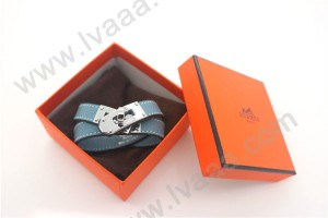 HERMES 00174 愛馬仕天藍色十字紋銀扣雙圈手鐲手帶