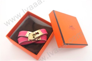 HERMES 00163 愛馬仕玫紅色十字紋金扣雙圈手鐲手帶