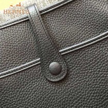 HERMES-00011-7 時尚打孔款伊夫寧系列黑色原版togo皮單肩斜挎包