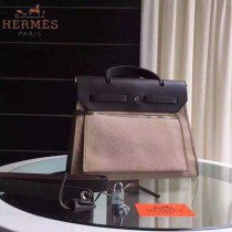 HERMES-0007-13 時尚新款herbag系列原單卡其色帆布配黑色牛皮大號手提單肩包