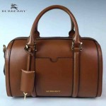 BURBERRY 5001173 時尚經典爆款原版皮枕頭包