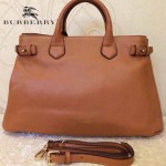 BURBERRY 5001214-4 人氣熱銷原版皮蔡研同款大號手提斜背包