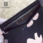 GIVENCHY-008-8 歐美百搭元素蝴蝶圖案十字紋男女款手拿包