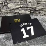 GIVENCHY-008 歐美百搭元素17數字圖案十字紋男女款手拿包