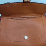 BURBERRY 39907601-1 秋冬時尚新款Canvas格紋原版皮系列托特包