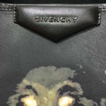 GIVENCHY-0012 潮流官方版經典款惡犬圖案十字紋豎款購物袋