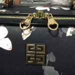 GIVENCHY-001 歐美朋克風新款蝴蝶圖案十字紋16寸標準登機箱拉桿箱