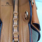 BURBERRY 39907601-1 秋冬時尚新款Canvas格紋原版皮系列托特包