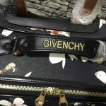 GIVENCHY-001 歐美朋克風新款蝴蝶圖案十字紋16寸標準登機箱拉桿箱