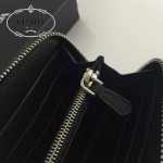 PRADA 1M0506-03 人氣熱銷經典新款黑色原版皮拉鏈長款錢夾