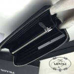 PRADA 1M0506-04 人氣熱銷經典新款黑色原版皮拉鏈長款錢夾