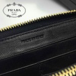PRADA 1M0506-010 人氣熱銷經典新款黑色原版皮拉鏈長款錢夾