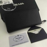 PRADA 1M0506-03 人氣熱銷經典新款黑色原版皮拉鏈長款錢夾