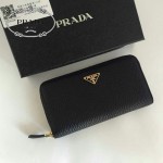 PRADA 1M0506-06 人氣熱銷經典新款黑色荔枝紋原版皮拉鏈長款錢夾