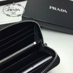 PRADA 1M0506-02 人氣熱銷經典新款黑色原版皮拉鏈長款錢夾
