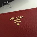 PRADA 1M1188-10 時尚潮流女士散字標棗紅色十字紋原版皮多功能長款錢包