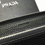 PRADA 1M0506-01 人氣熱銷經典新款黑色荔枝紋原版皮拉鏈長款錢夾