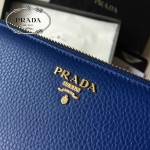 PRADA 1M1188-6 時尚潮流女士散字標電光藍荔枝紋原版皮多功能長款錢包