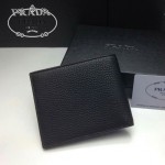 PRADA 2M0513-5 潮流商務男士logo標黑色荔枝紋原版皮兩折短夾