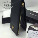 PRADA-0011-2 名媛必備新款黑色十字紋原版皮多卡位長款錢包