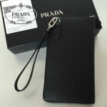 PRADA 2M1188-2 時尚男士散字標黑色十字紋原版皮商務手拿包錢包