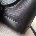 LV M40862-04 潮流時尚新款原版皮水波紋ALMA BB手提斜背貝殼包