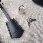 LV M40862-04 潮流時尚新款原版皮水波紋ALMA BB手提斜背貝殼包