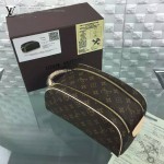 LV M47528-01 專櫃時尚新款內馬爾同款原版皮男士手拿包