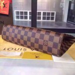 LV M47543 名媛必備原版皮大號盥洗袋化妝包