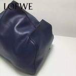 Loewe-044-03 專櫃時尚新款Crossboby Backpack系列原版小牛皮情侶款單背胸包