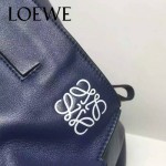 Loewe-044-03 專櫃時尚新款Crossboby Backpack系列原版小牛皮情侶款單背胸包