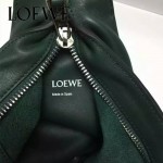 Loewe-044-04 專櫃時尚新款Crossboby Backpack系列原版小牛皮情侶款單背胸包